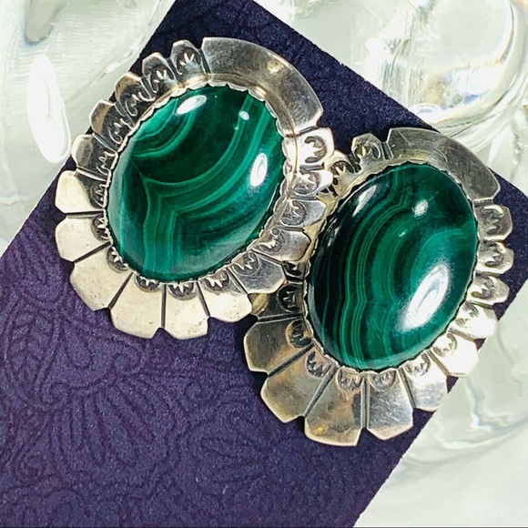 Sterling and malachite earrings - Picture 2 of 8